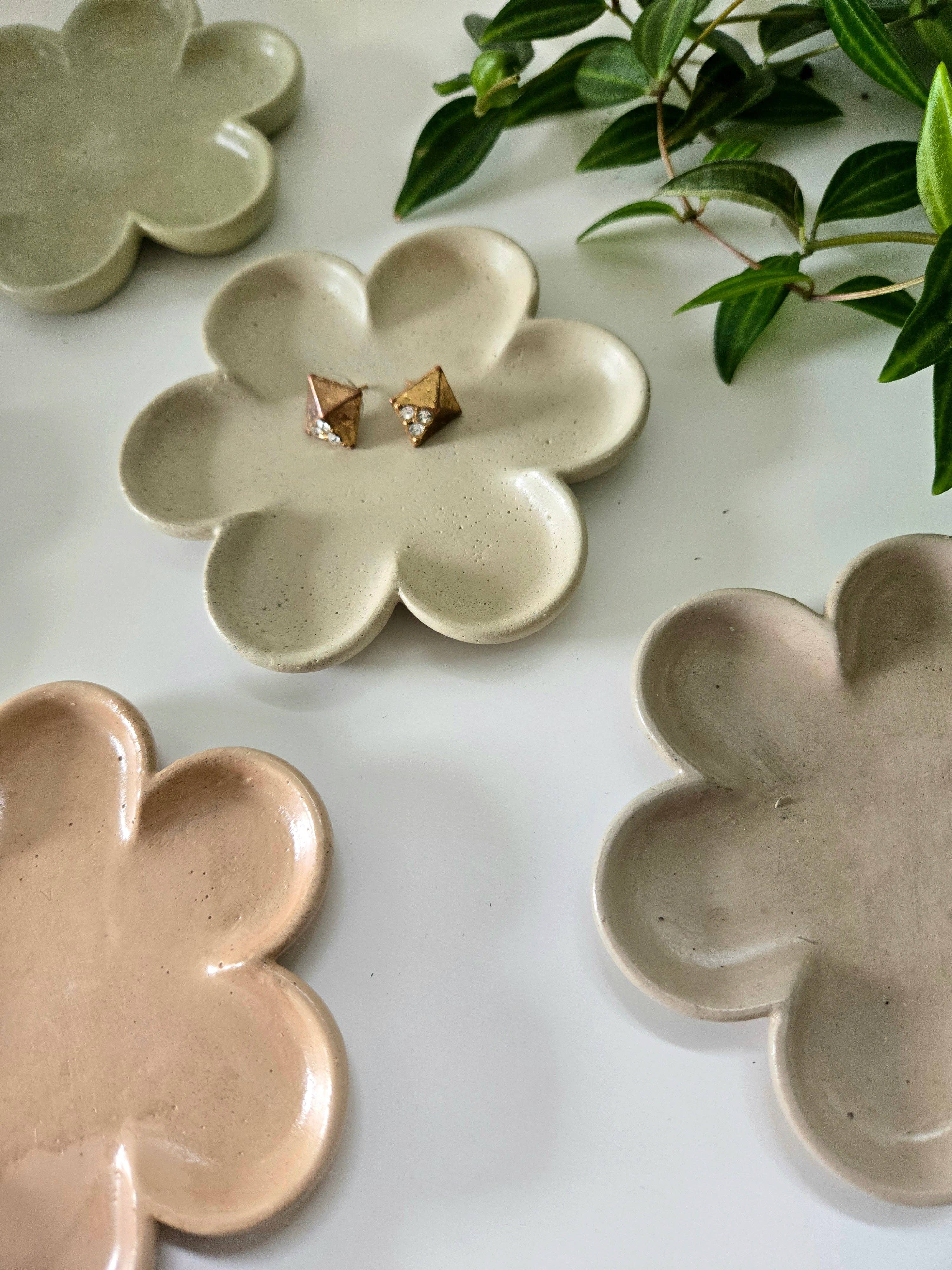 Flower Jewelry Tray by Plant 'er Here